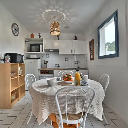 Dom wakacyjny Les Conches By Interhome *