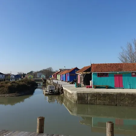 Les Conches By Interhome Saint-Georges-d'Oleron