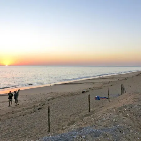 Les Conches By Interhome Dom wakacyjny Saint-Georges-d'Oleron